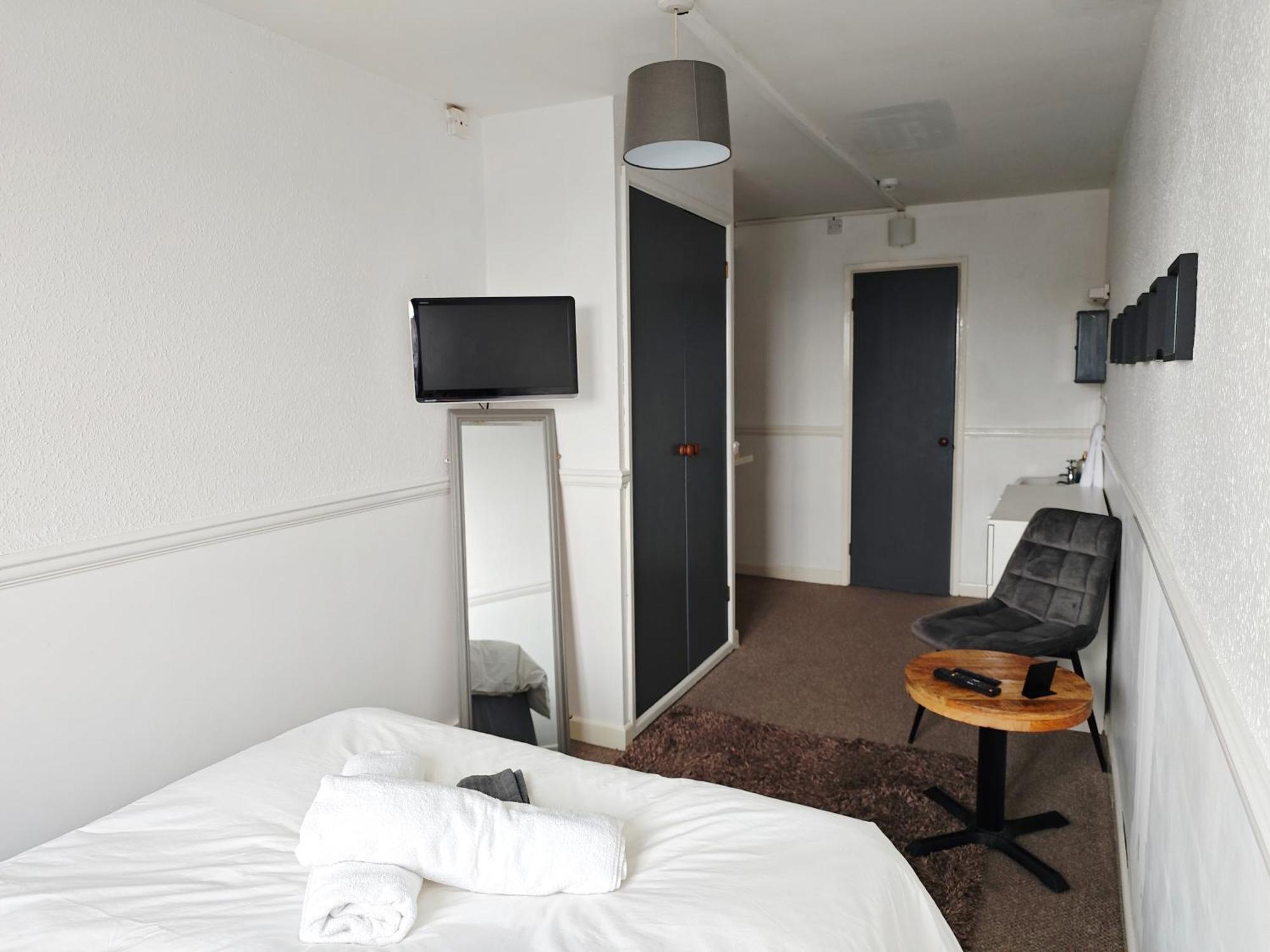 Styles & White Stays - Central Newquay Newquay  Ngoại thất bức ảnh